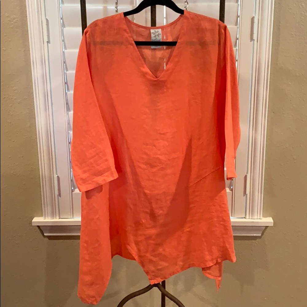Match Point Long Tunic - Picture 1 of 9